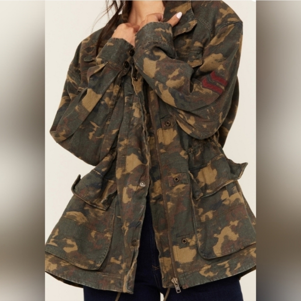 Free People NWOTs Arya Utility Camo Print Jacket
